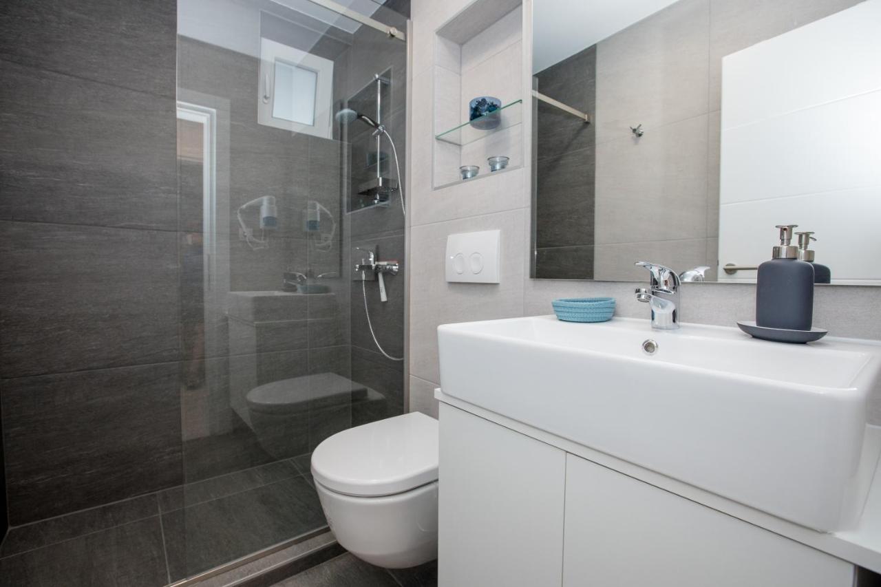 Guest House Mazuth II Banjol Екстериор снимка