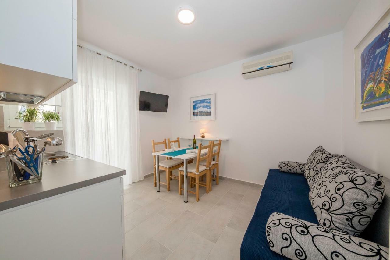 Guest House Mazuth II Banjol Екстериор снимка