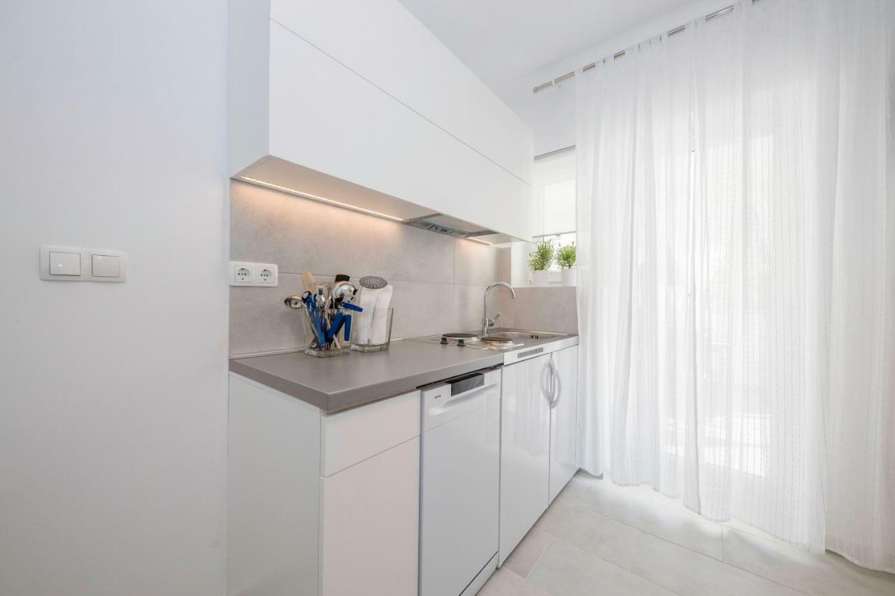 Guest House Mazuth II Banjol Екстериор снимка
