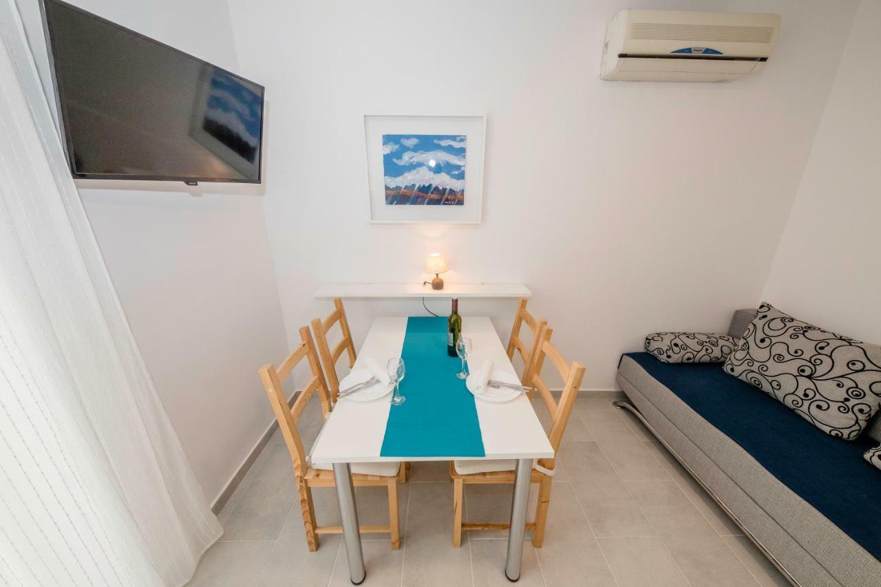 Guest House Mazuth II Banjol Екстериор снимка